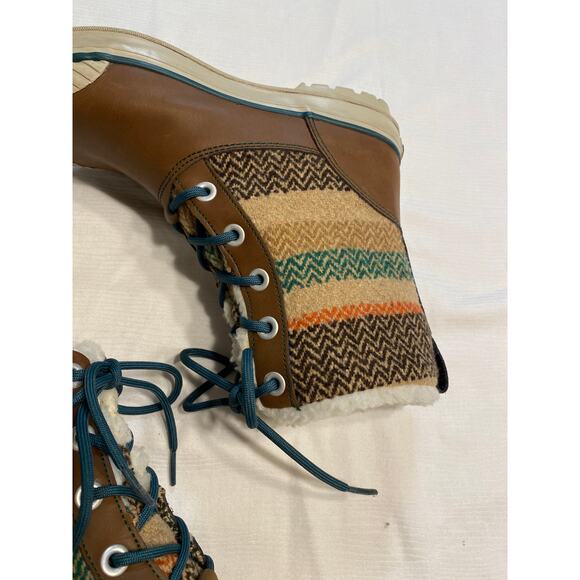 Keen Elsa Lined Women 6 Boots Waterproof 100 Gram Insulation Chevron Pattern - Picture 8 of 14